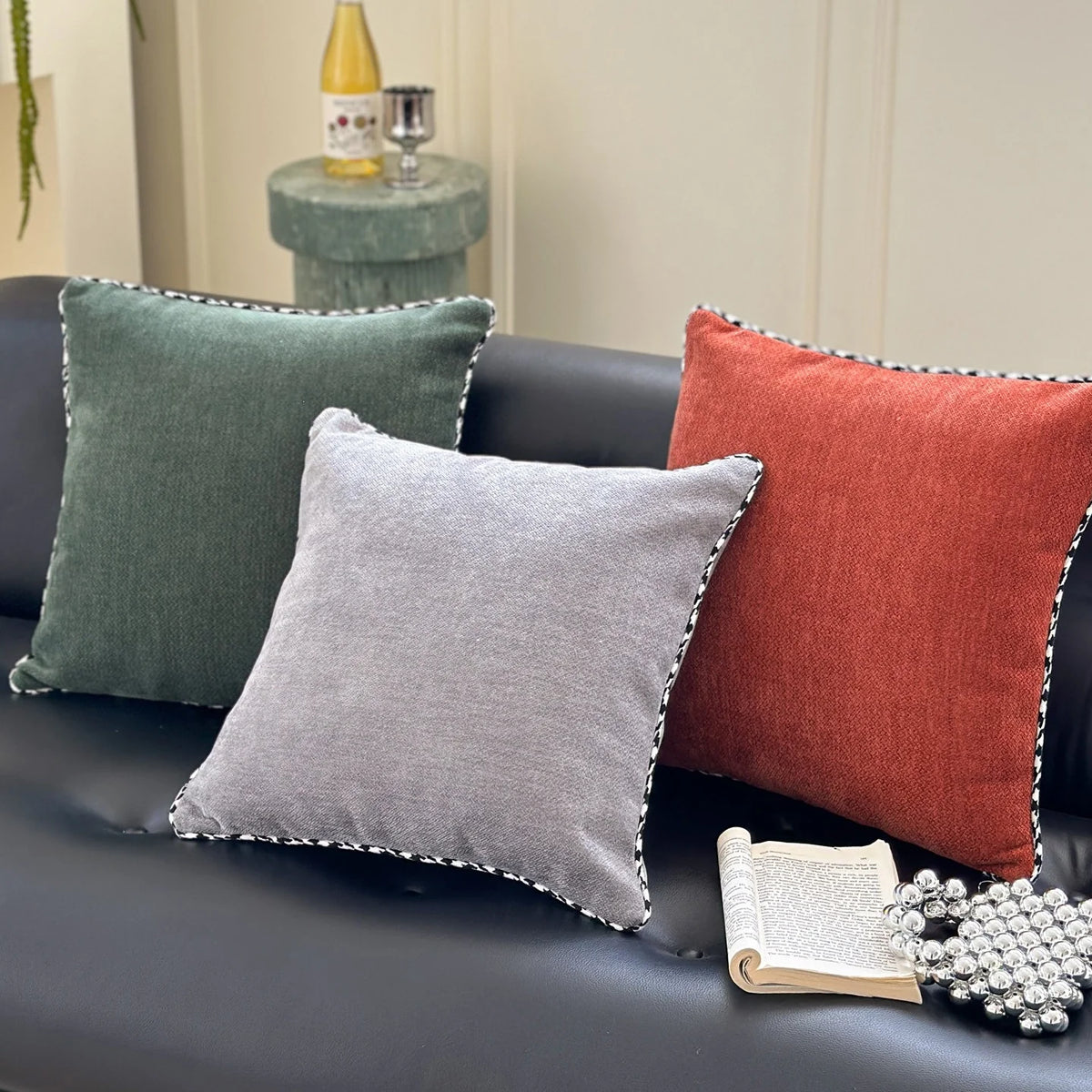 Square Throw Pillow Velvet Cover Contrasting Piping Shape-Retaining Fill