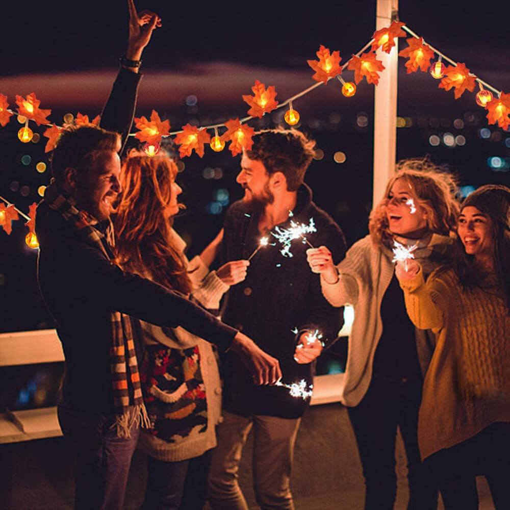 String Lights Autumn Maple Leaf Battery-Operated Warm LED Glow