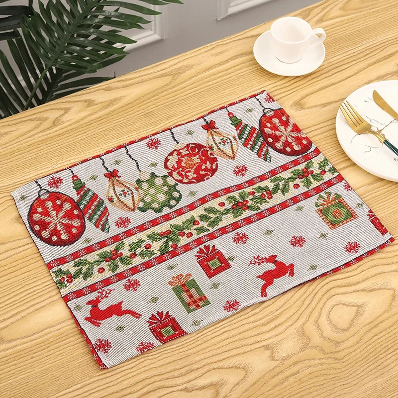 Tablecloth Christmas Tree Motif Durable & Machine Washable