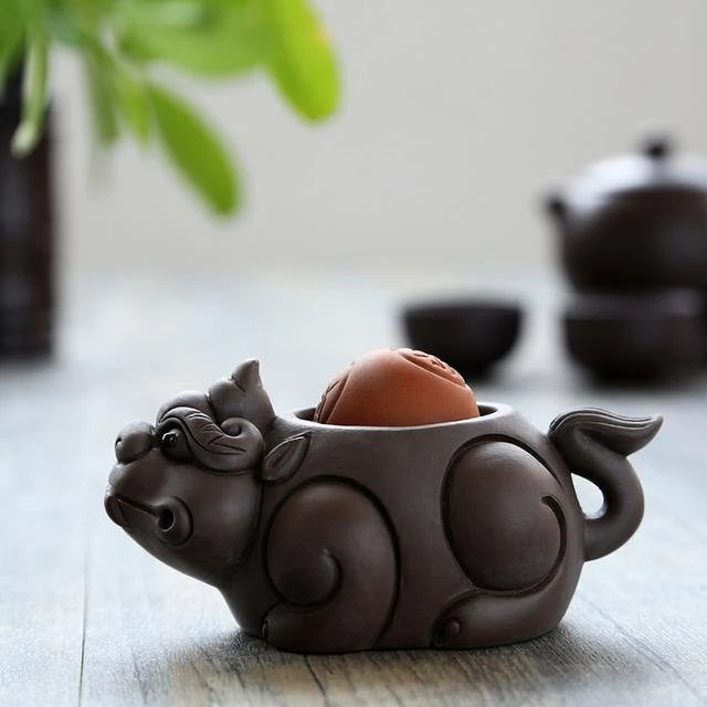 Tea Pet Purple Clay Toad Figurine Japanese Inspired Tea Table Decor