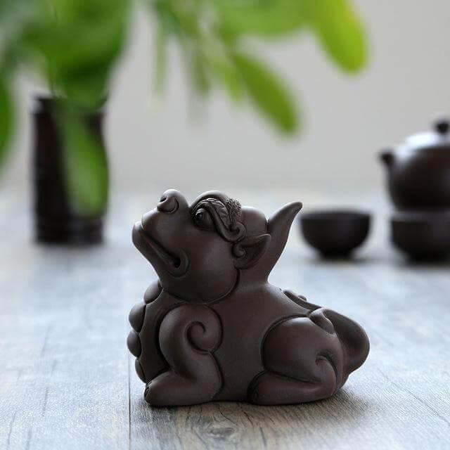 Tea Pet Purple Clay Toad Figurine Japanese Inspired Tea Table Decor