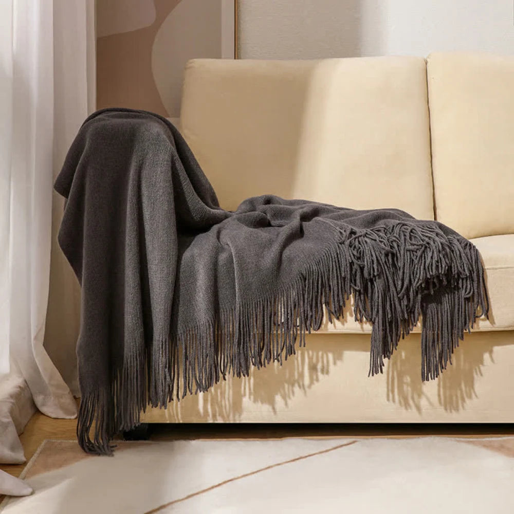 Throw Blanket Chunky Knit Acrylic with Fringe