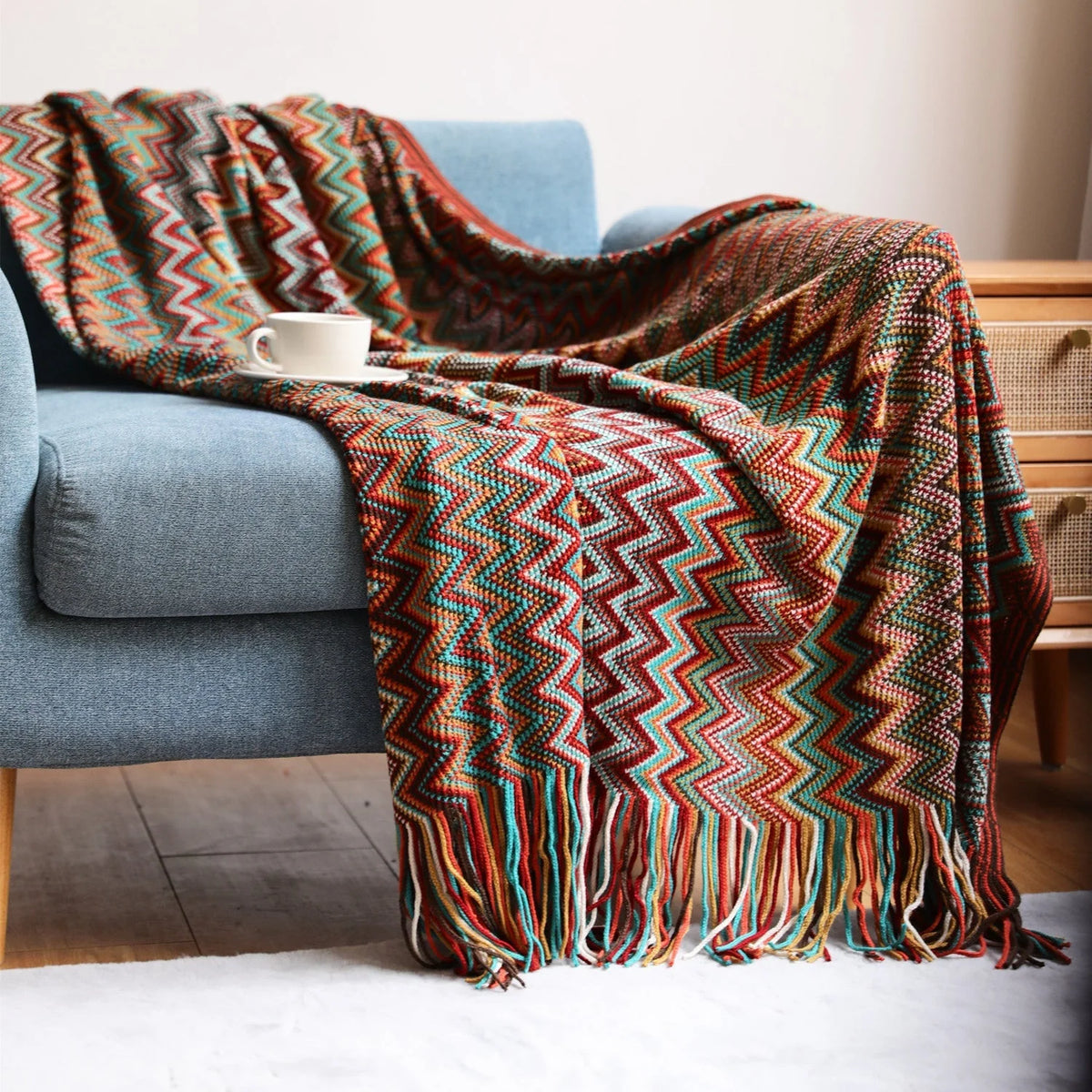 Throw Blanket Hand-Knitted Chevron Pattern With Fringed Edges
