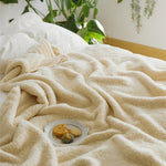 Throw Blanket Soft Pilling-Resistant Microfiber Machine-Washable