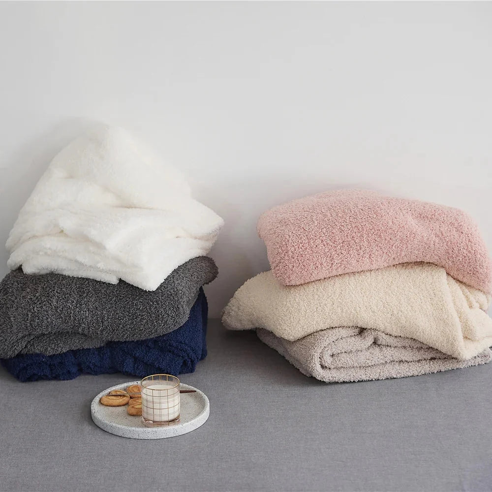 Throw Blanket Soft Pilling-Resistant Microfiber Machine-Washable
