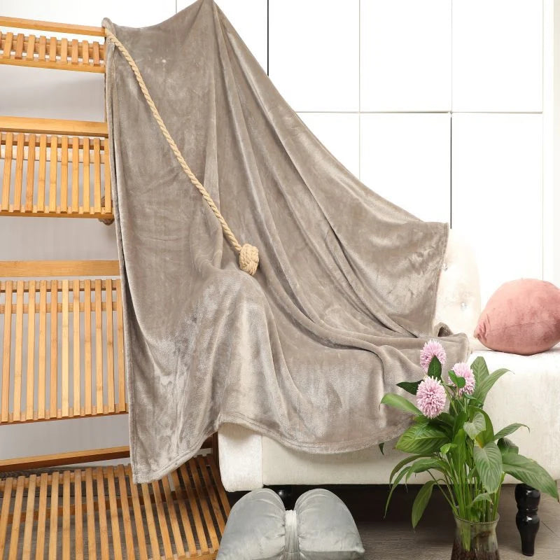 Throw Blanket Velvet Soft Machine Washable Cozy Warmth