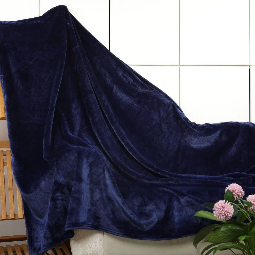 Throw Blanket Velvet Soft Machine Washable Cozy Warmth