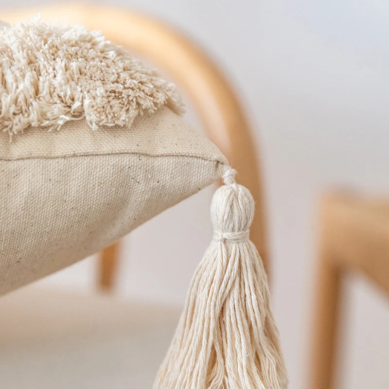 Throw Pillow Cover Cotton Blend Tufted Diamond Tassels