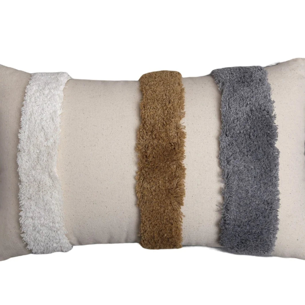 Throw Pillow Cover Cotton-Linen Tufted Pom-Pom Concealed Zipper
