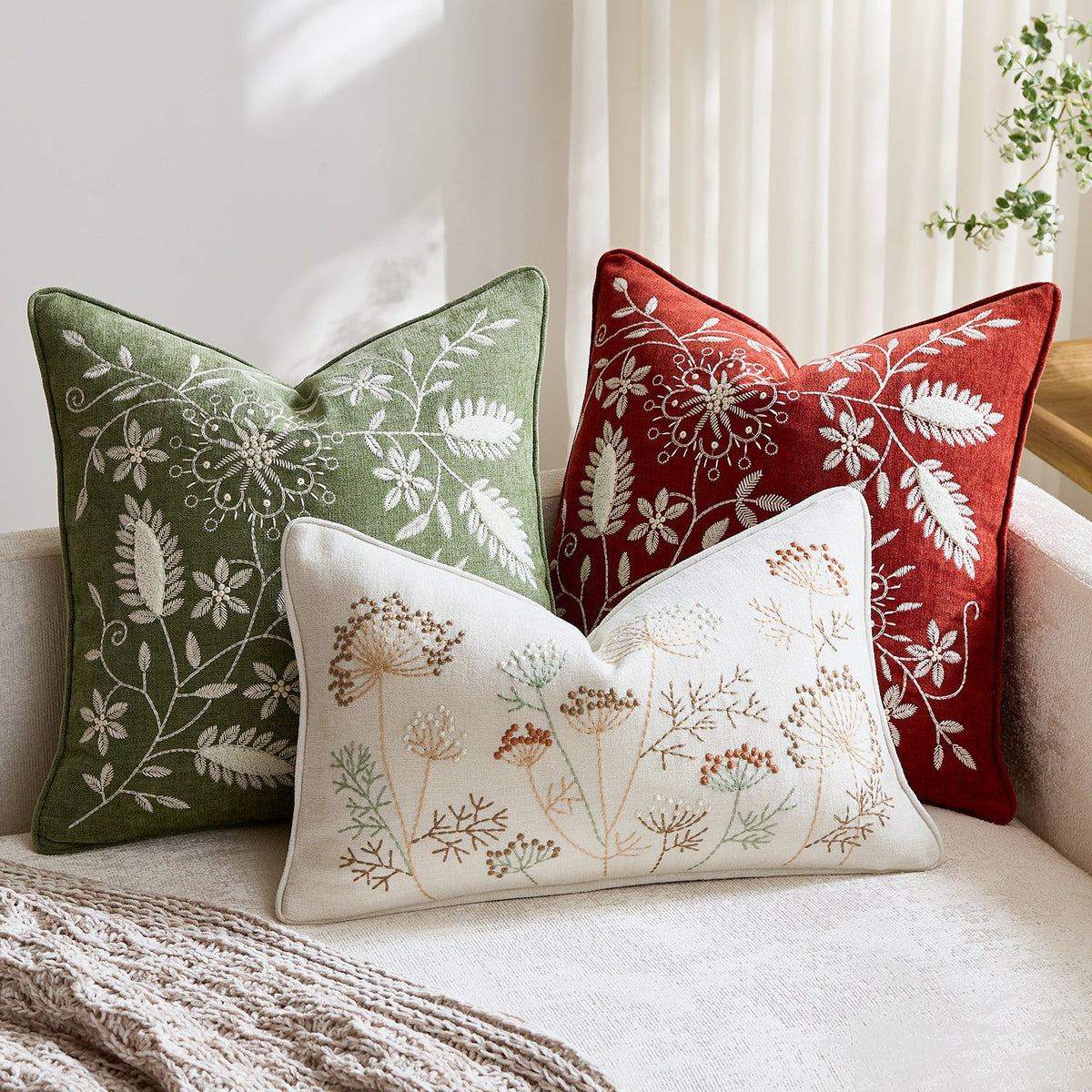 Throw Pillow Cover Hand-Embroidered Linen Blend Hidden Closure