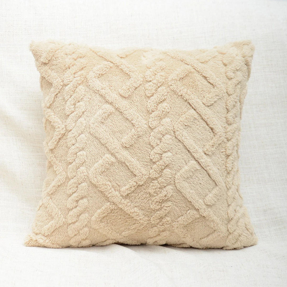 Throw Pillow Cover Plush Sherpa Geometric Tufting