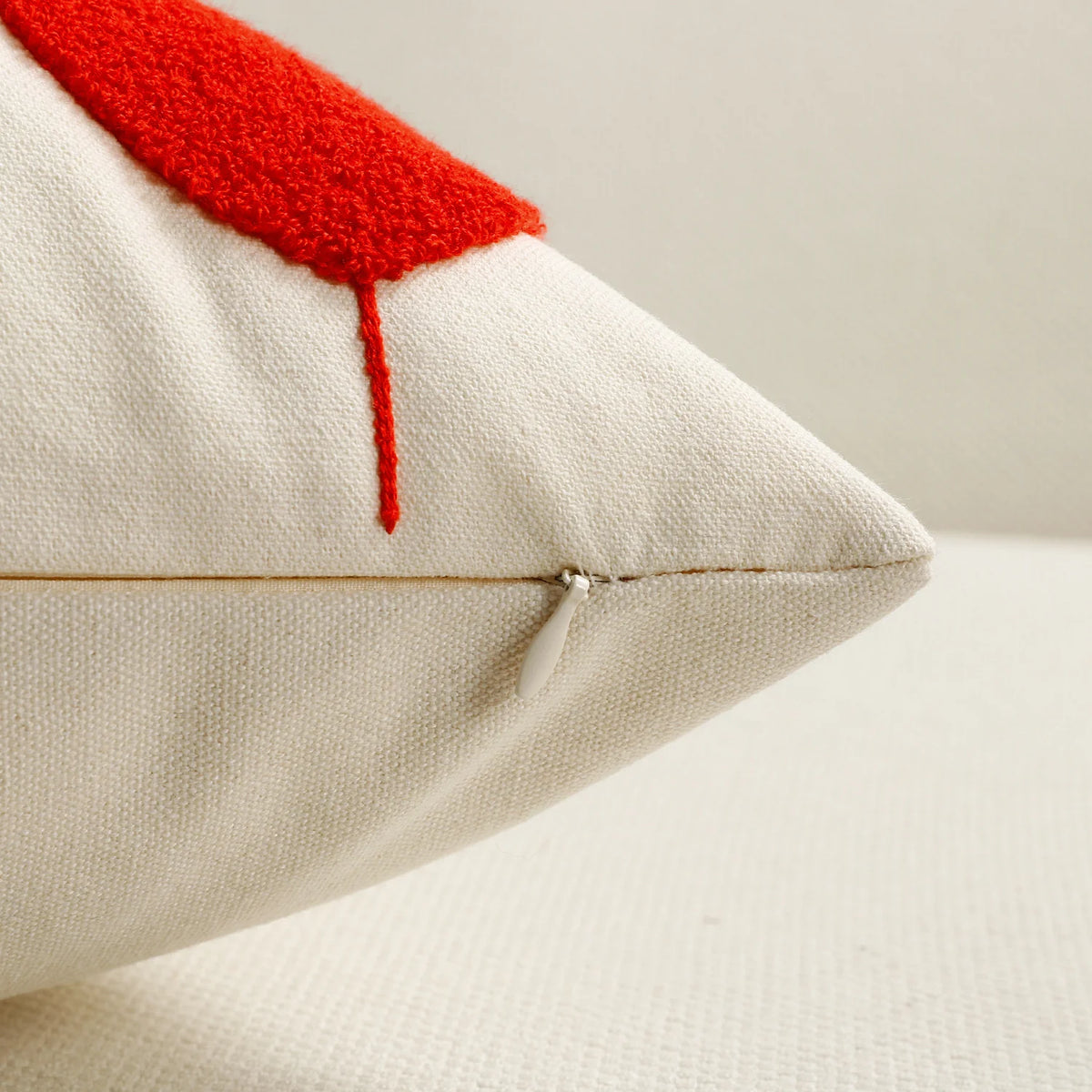 Throw Pillow Cover Tufted Chenille Hearts Cotton-Linen Hidden Zipper