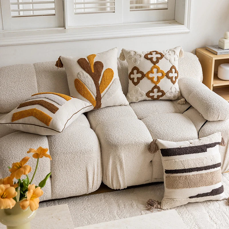 Throw Pillow Cover Tufted Quatrefoil Cotton With Tassels