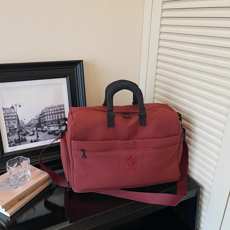 Travel Duffel Bag Large Capacity Multiple Zippered Pockets
