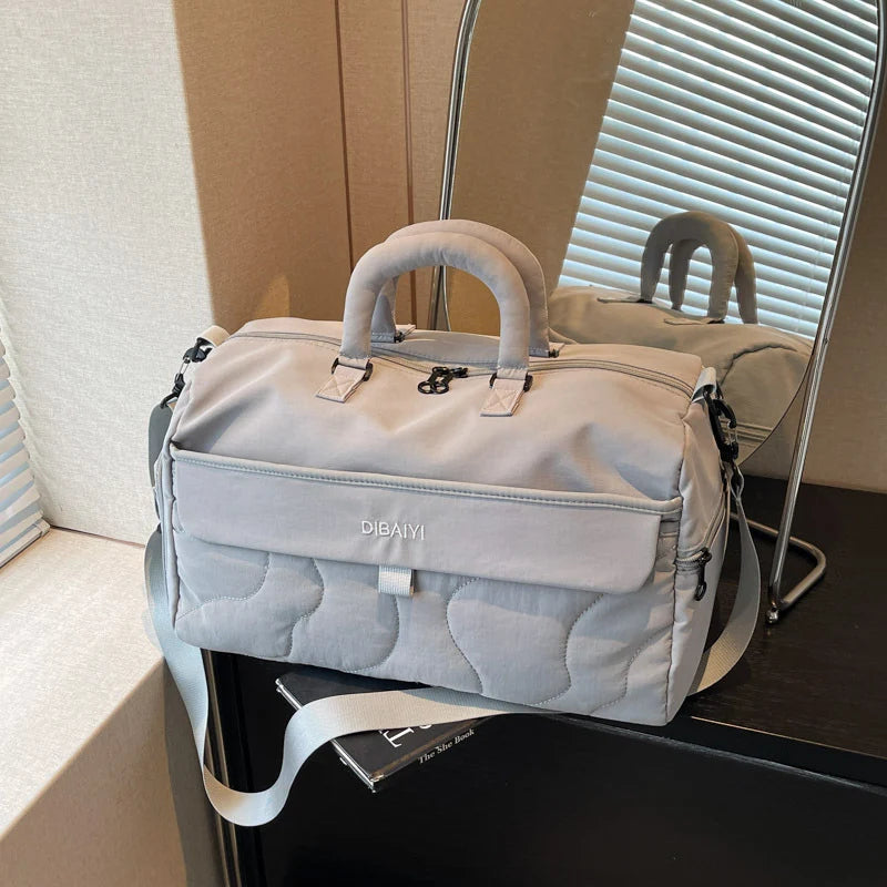 Travel Duffel Bag Spacious Multiple Zippered Pockets Adjustable Strap