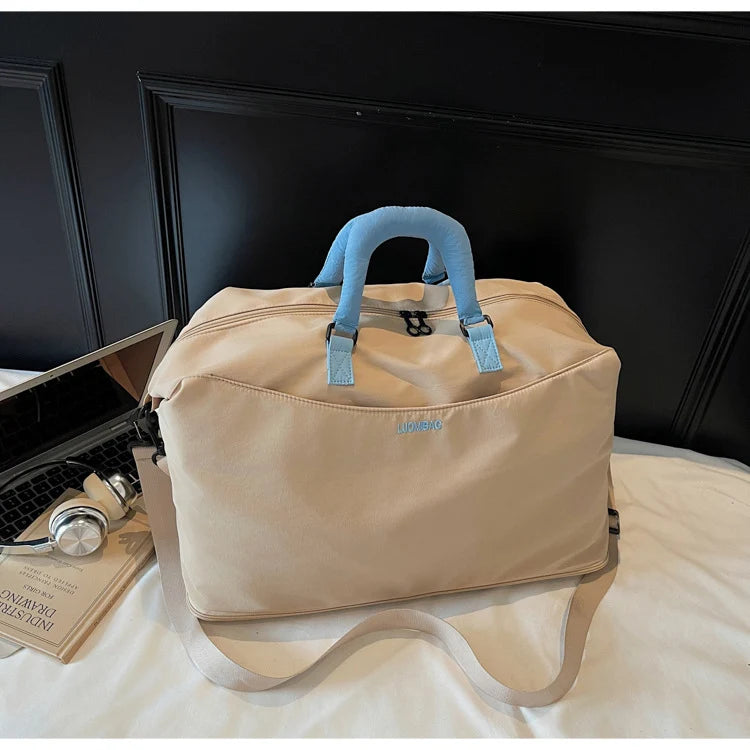 Travel Duffel Bag Spacious Water-Resistant Adjustable Strap