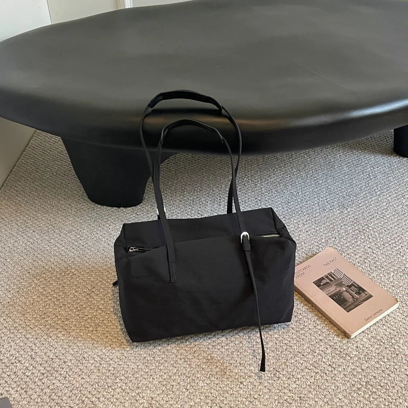 Travel Duffel Bag Spacious Water-Resistant Adjustable Strap