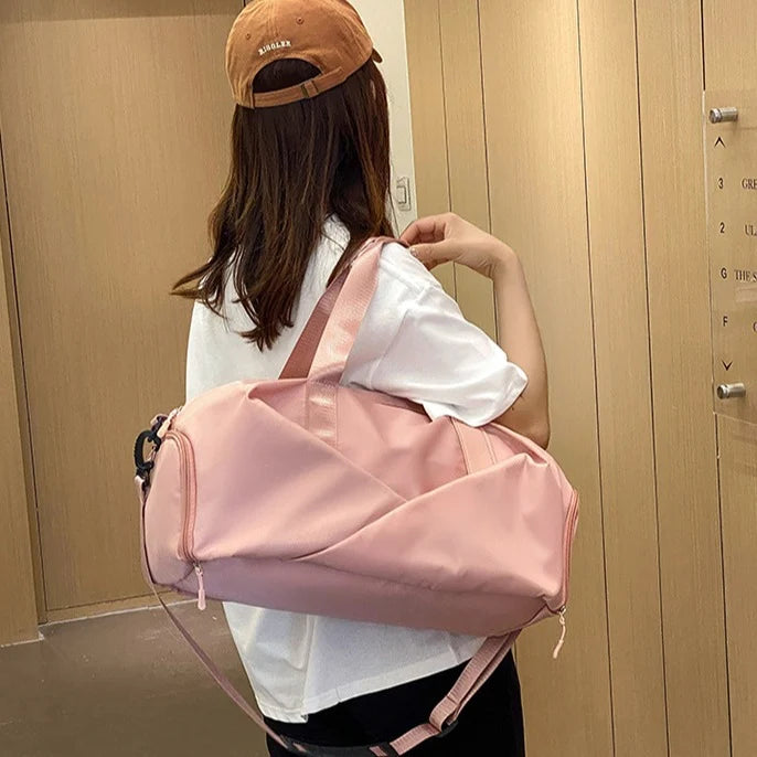 Travel Duffel Bag Spacious Water-Resistant Ergonomic Handles