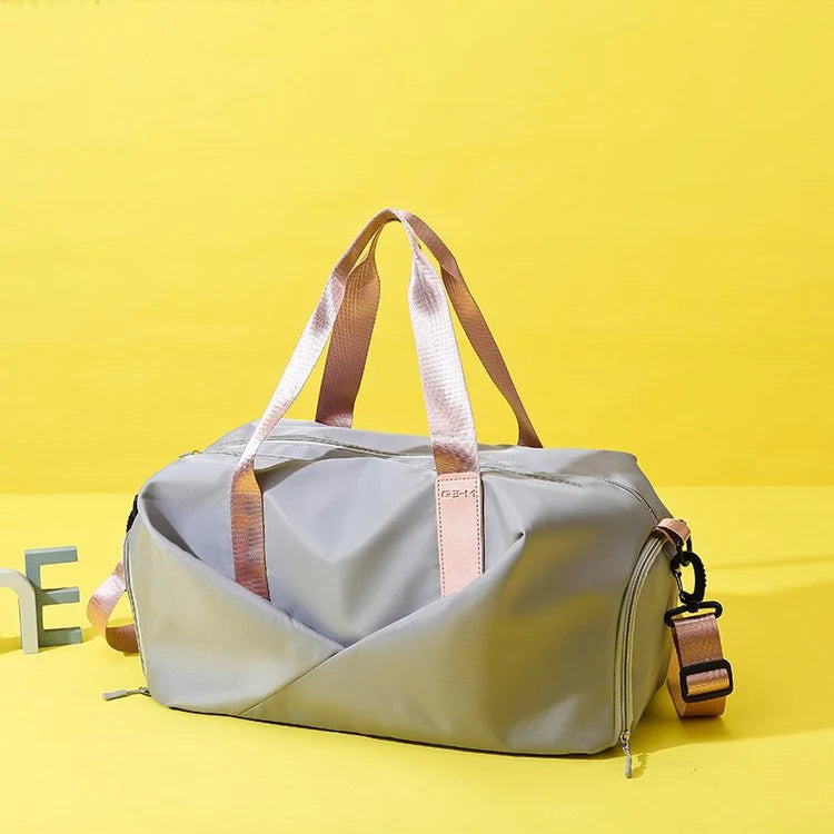 Travel Duffel Bag Spacious Water-Resistant Ergonomic Handles