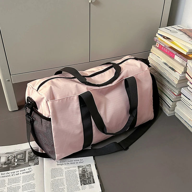 Travel Duffel Bag Spacious Weather-Resistant Multiple Pockets