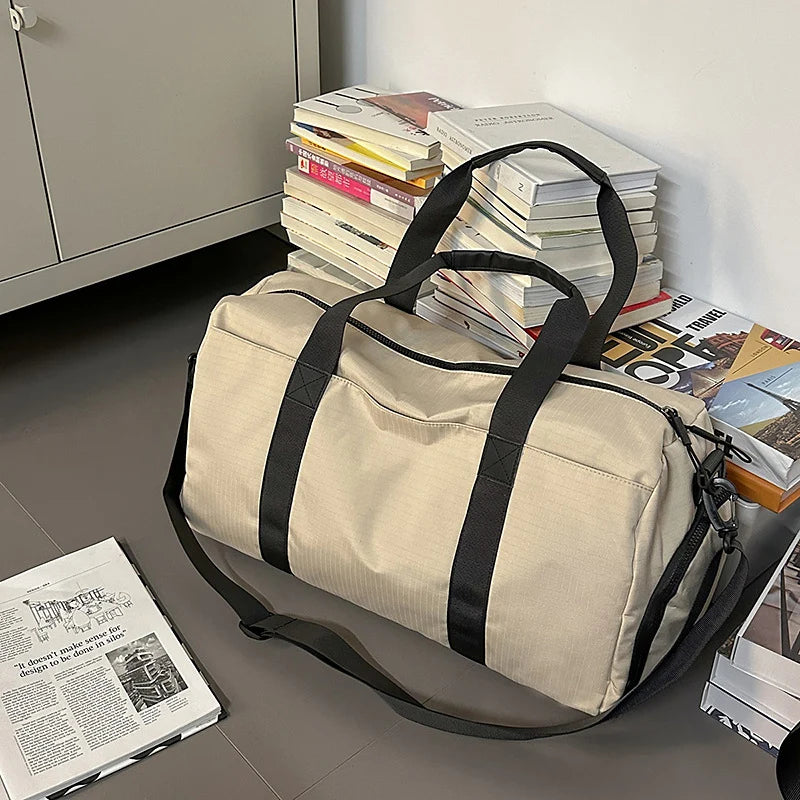 Travel Duffel Bag Spacious Weather-Resistant Multiple Pockets