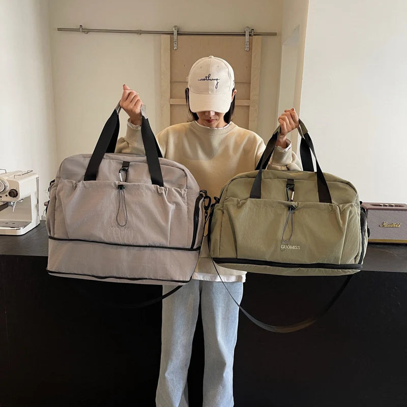 Travel Duffel Bag Water-Resistant Lightweight Multiple Pockets