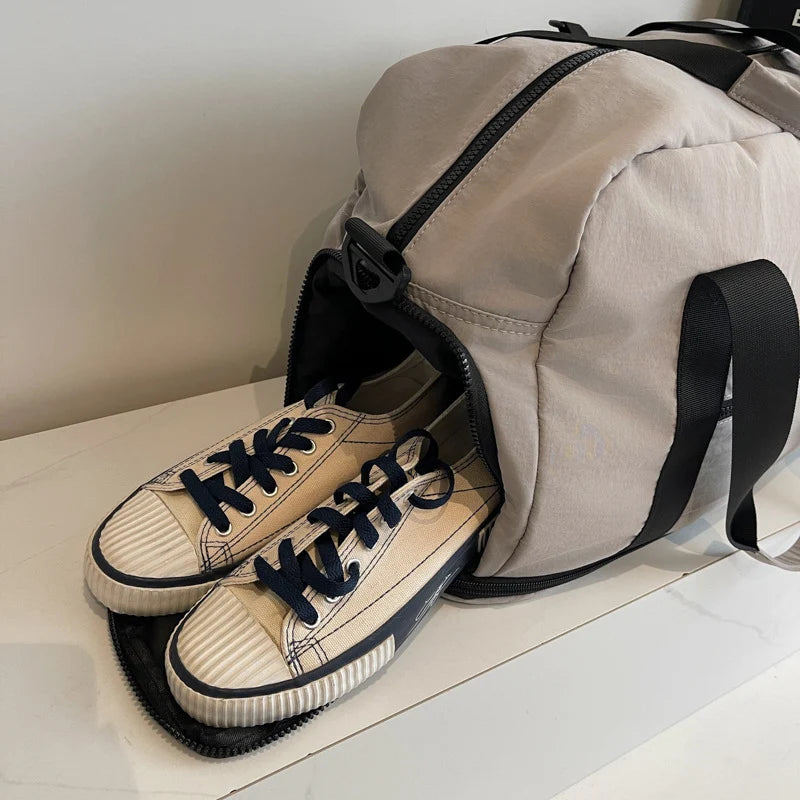 Travel Duffel Bag Water-Resistant Lightweight Multiple Pockets