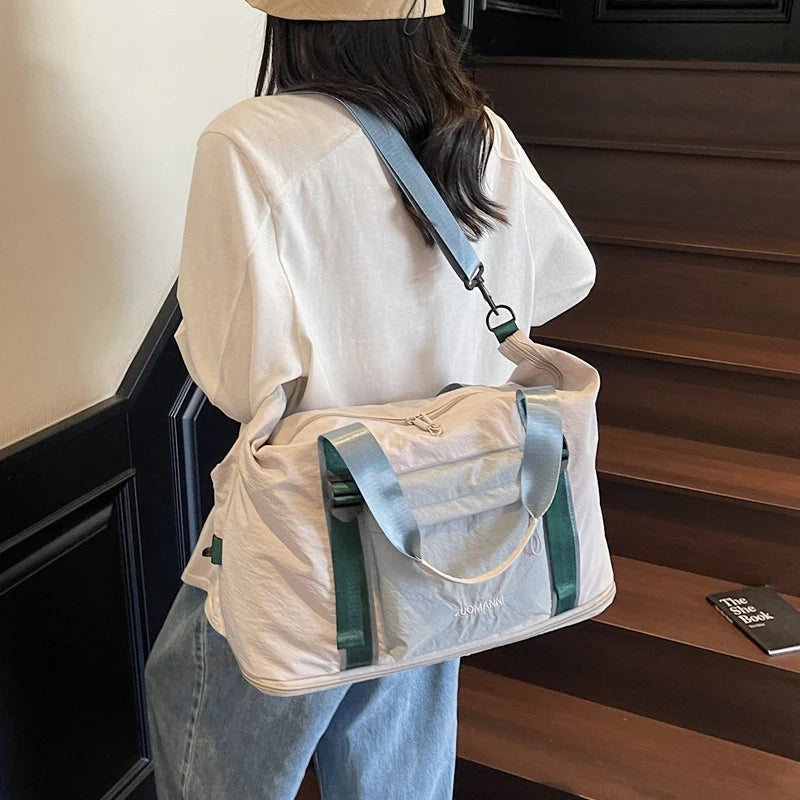Travel Duffel Bag Water-Resistant Multiple Compartments