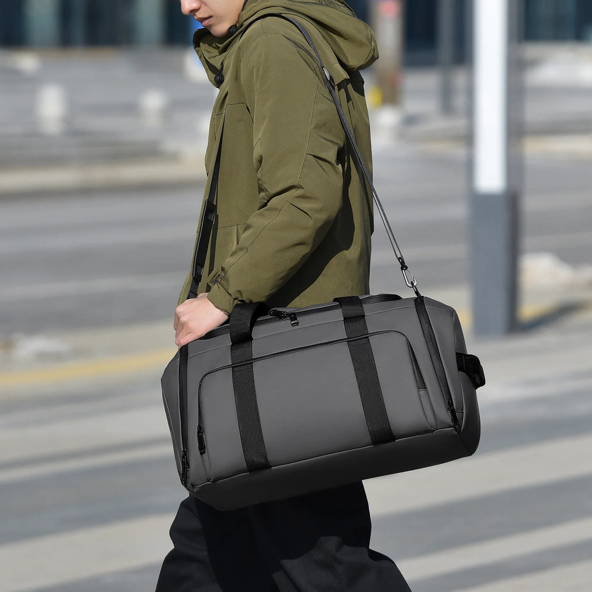 Travel Duffel Bag Waterproof Multiple Pockets & Padded Shoulder Strap