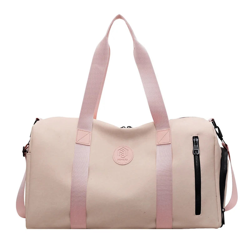 Travel Duffel Bag Wear-Resistant Fabric Multi-Compartment & Adjustable Strap