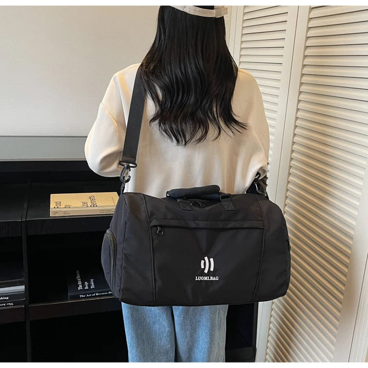 Travel Duffel Bag Weather-Resistant Multiple Pockets Detachable Shoulder Strap