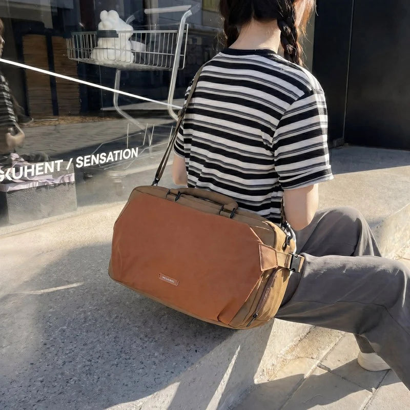 Travel Duffle Bag Multiple Pockets Adjustable Shoulder Strap