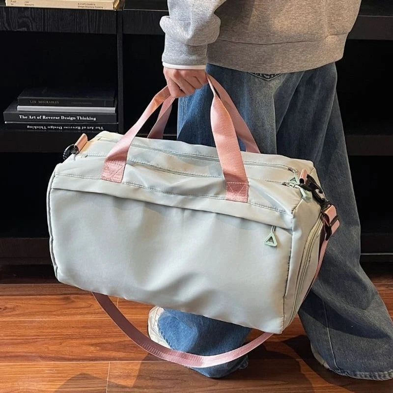 Travel Duffle Bag Spacious Water-Resistant Fabric Organized Pockets