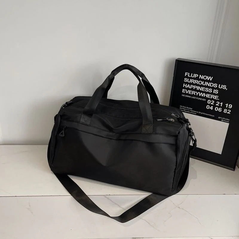 Travel Duffle Bag Spacious Water-Resistant Fabric Organized Pockets