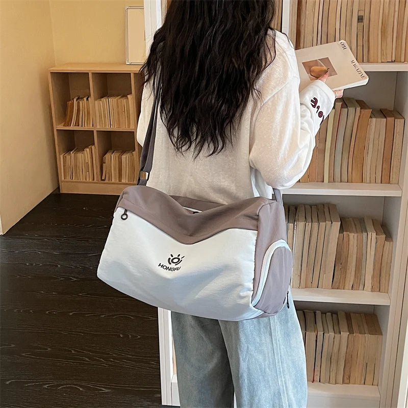 Travel Duffle Bag Water-Resistant & Multi-Compartment Padded Shoulder Strap
