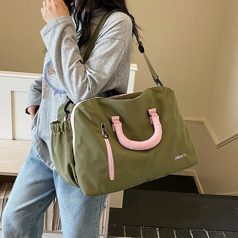 Travel Duffle Bag Water-Resistant Multiple Pockets & Adjustable Strap