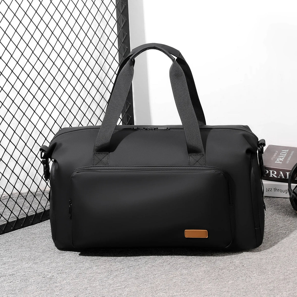 Travel Duffle Bag Waterproof & Stain-Resistant Detachable Shoulder Strap