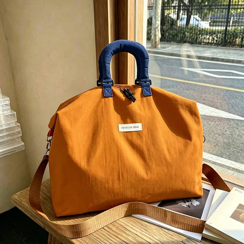 Travel Duffle Bag Weather-Resistant Large Capacity & Multiple Pockets