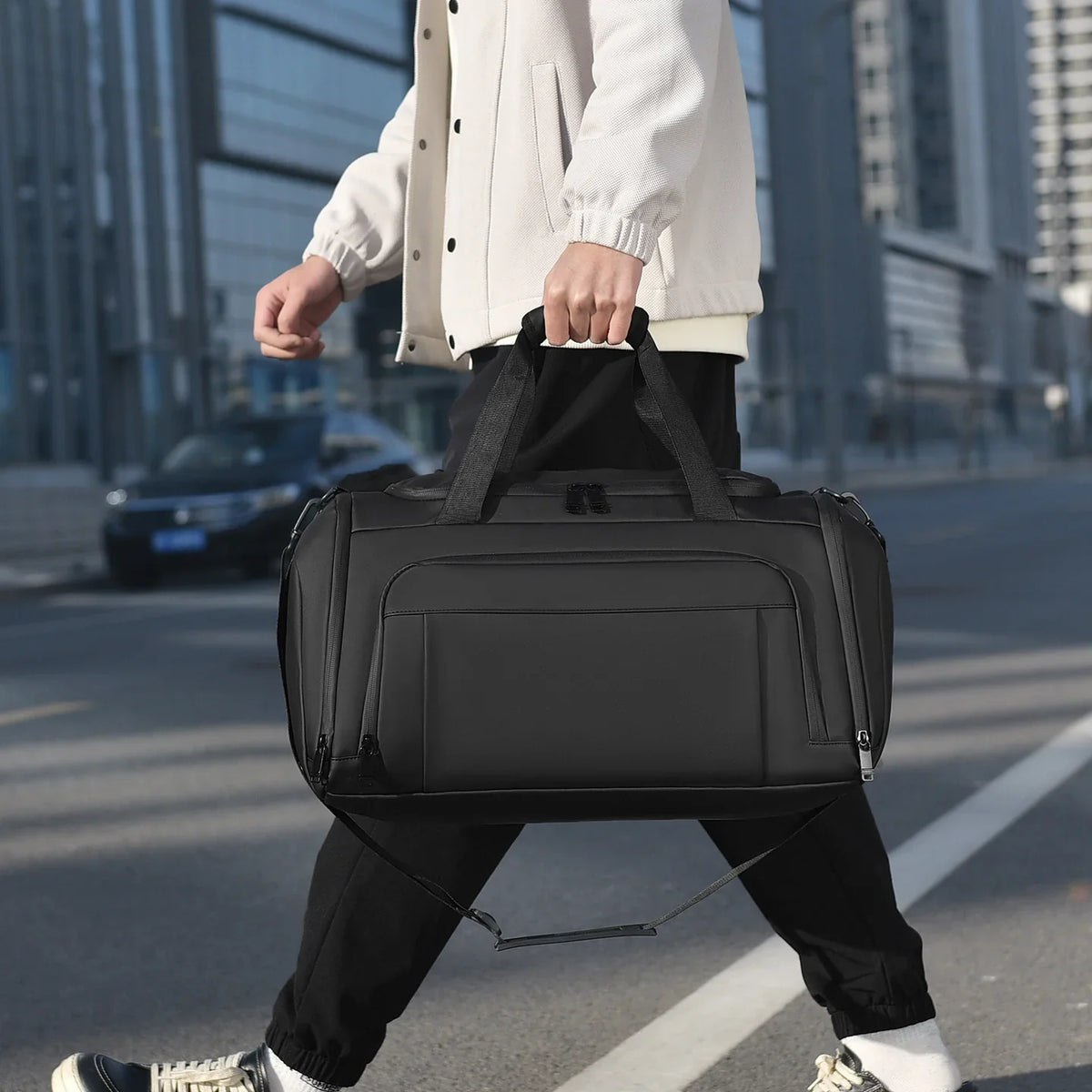 Travel Duffle Bag Weather-Resistant Large Capacity & Multiple Pockets