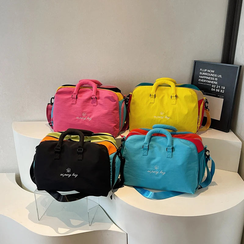 Travel Tote Water-Resistant Spacious Interior Multiple Compartments