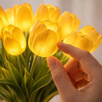 Tulip Bouquet LED Warm Glow 15 Flowers Flexible Stems