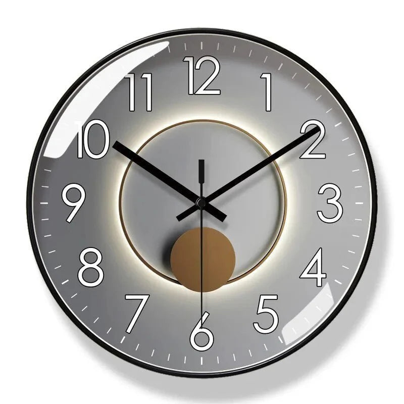 Wall Clock Silent Sweep Quartz Movement High-Contrast Dial