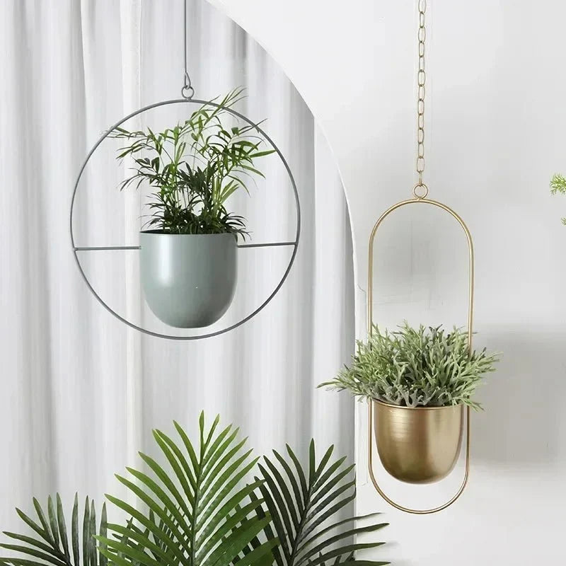 Wall-Mounted Plant Holder Iron Adjustable Hanging Chain Space-Saving