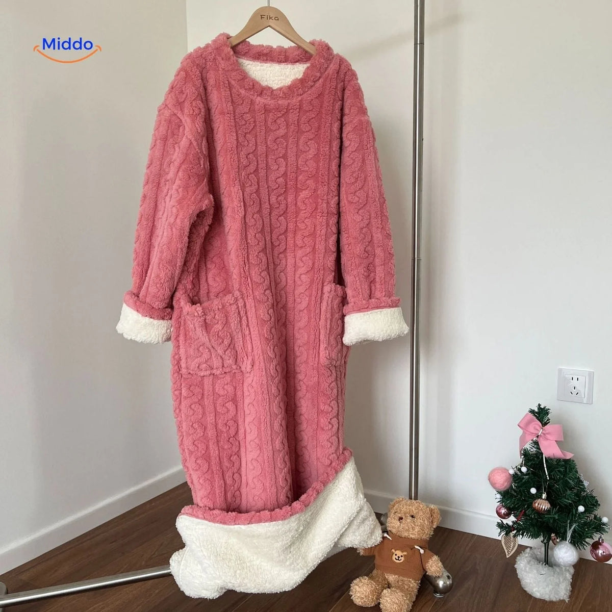 Wearable Blanket Fleece Long Sleeves & Front Pockets