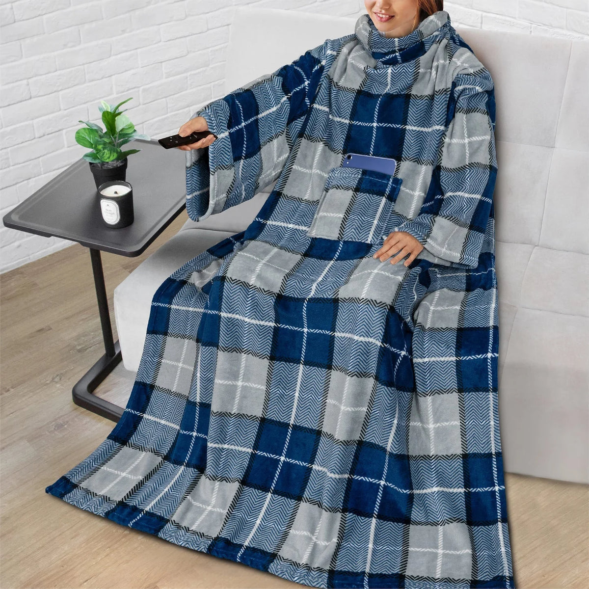 Wearable Fleece Blanket Oversized With Sleeves & Front Pocket