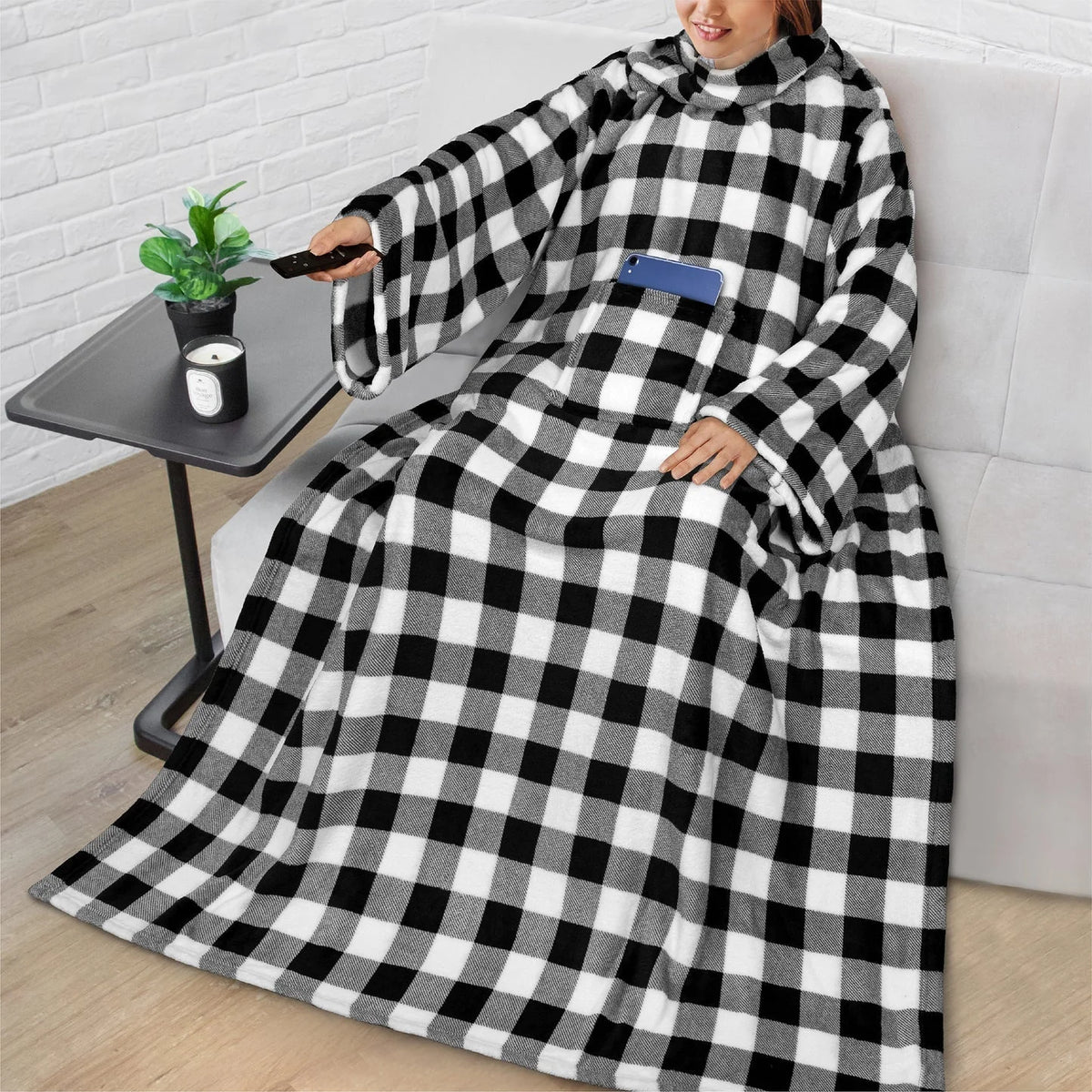 Wearable Fleece Blanket Oversized With Sleeves & Front Pocket