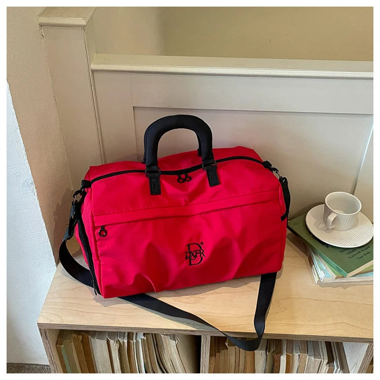 Weekend Duffel Bag Spacious Water-Resistant Multiple Pockets