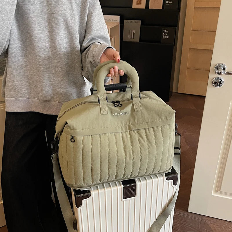 Weekender Bag Spacious Multi-Pocket Durable Fabric