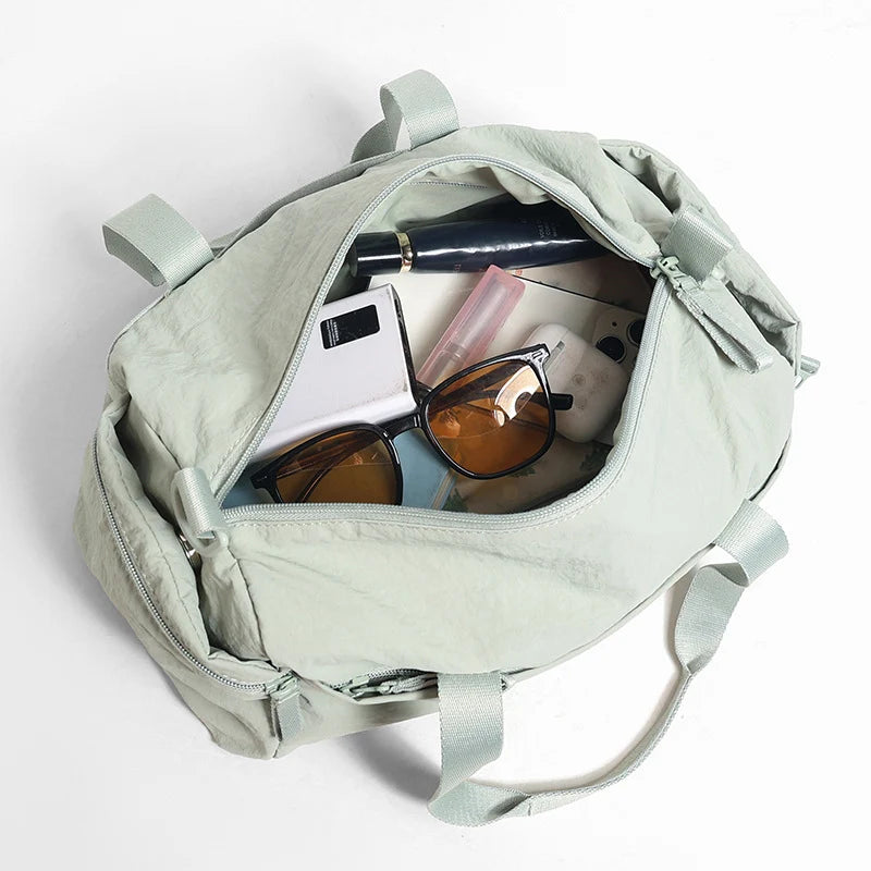 Weekender Bag Weather-Resistant Zippered Pockets & Adjustable Straps