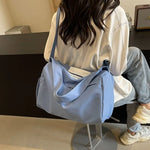 Weekender Duffel Bag Water-Resistant Fabric & Padded Shoulder Straps